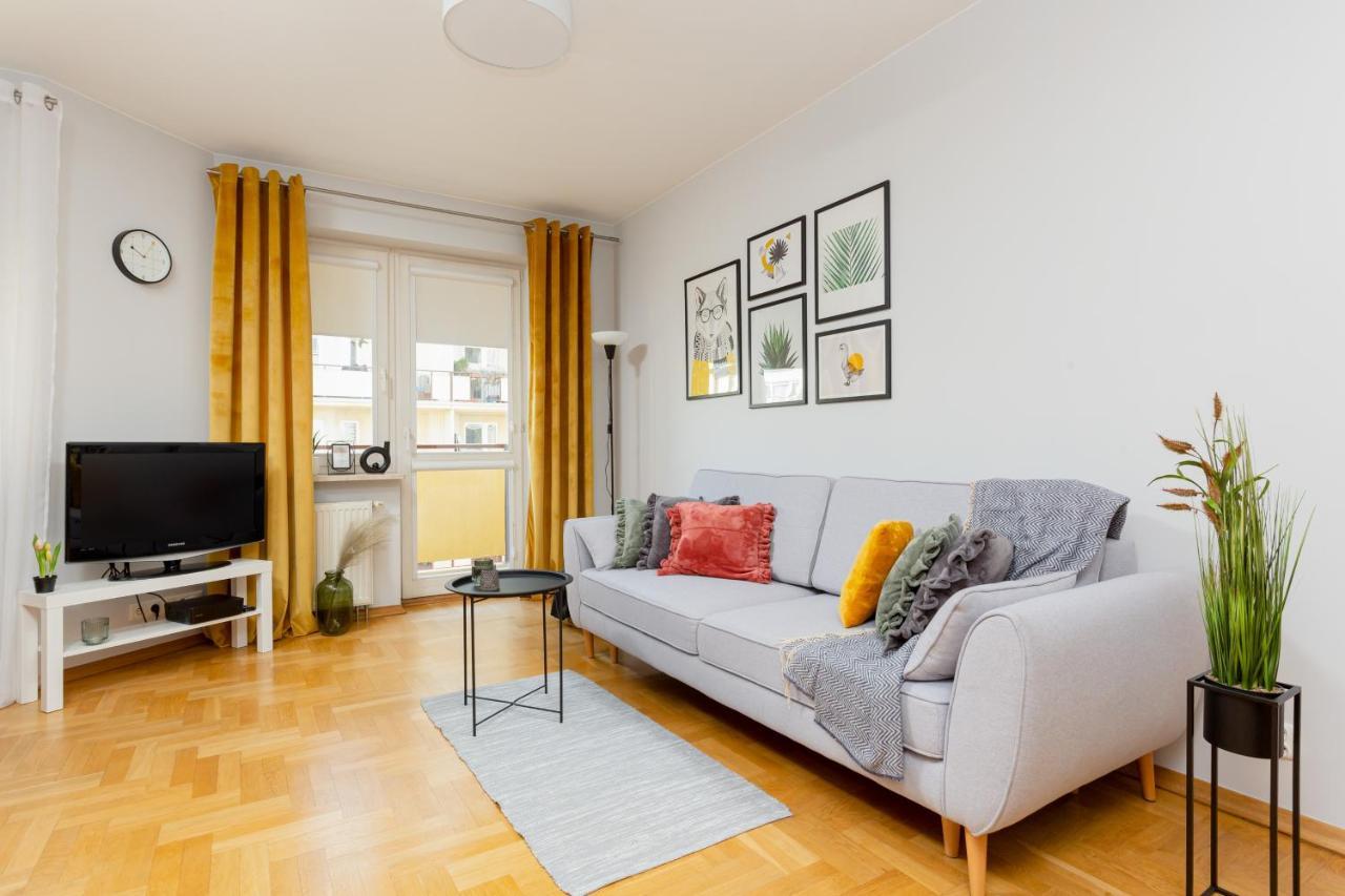 Mokotow Apartment Bluszczanska By Noclegi Renters Varsavia Esterno foto