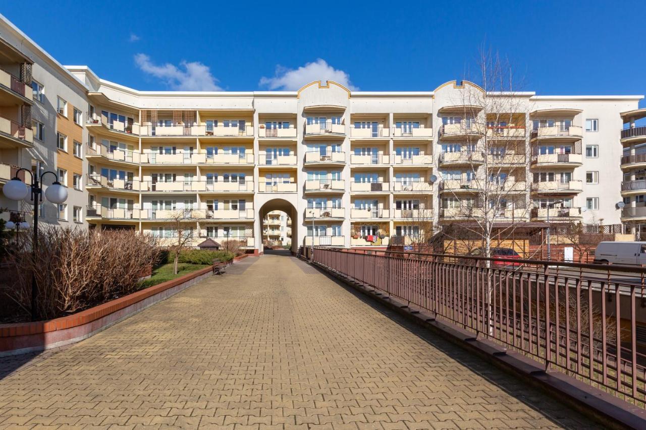 Mokotow Apartment Bluszczanska By Noclegi Renters Varsavia Esterno foto