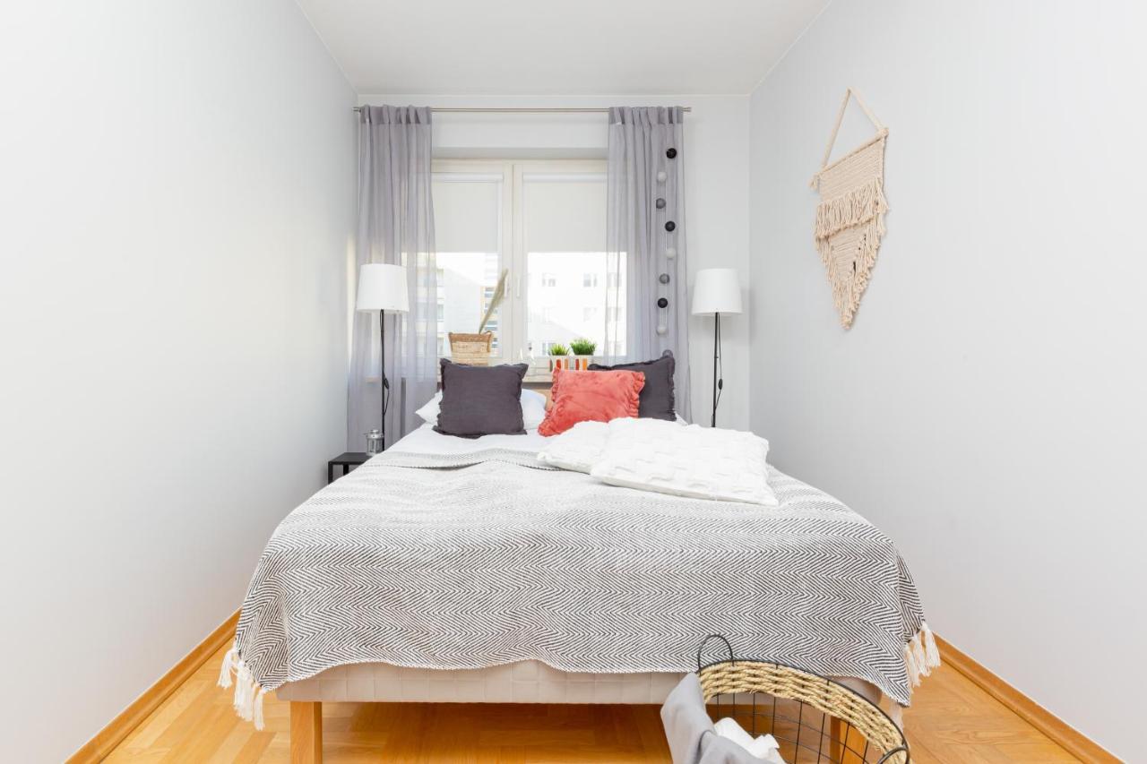 Mokotow Apartment Bluszczanska By Noclegi Renters Varsavia Esterno foto